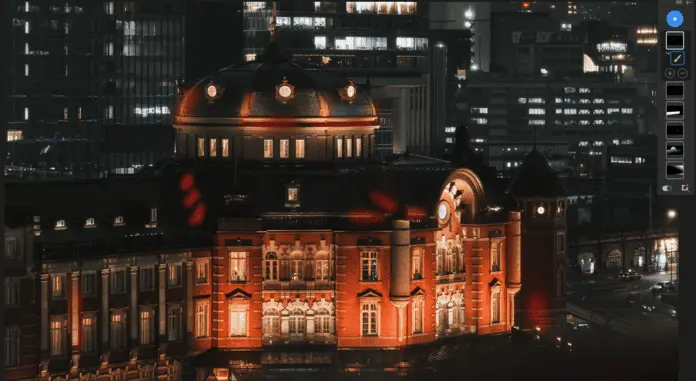 使用遮色片增加光影表現，讓東京車站的建築立體度更勝原圖。